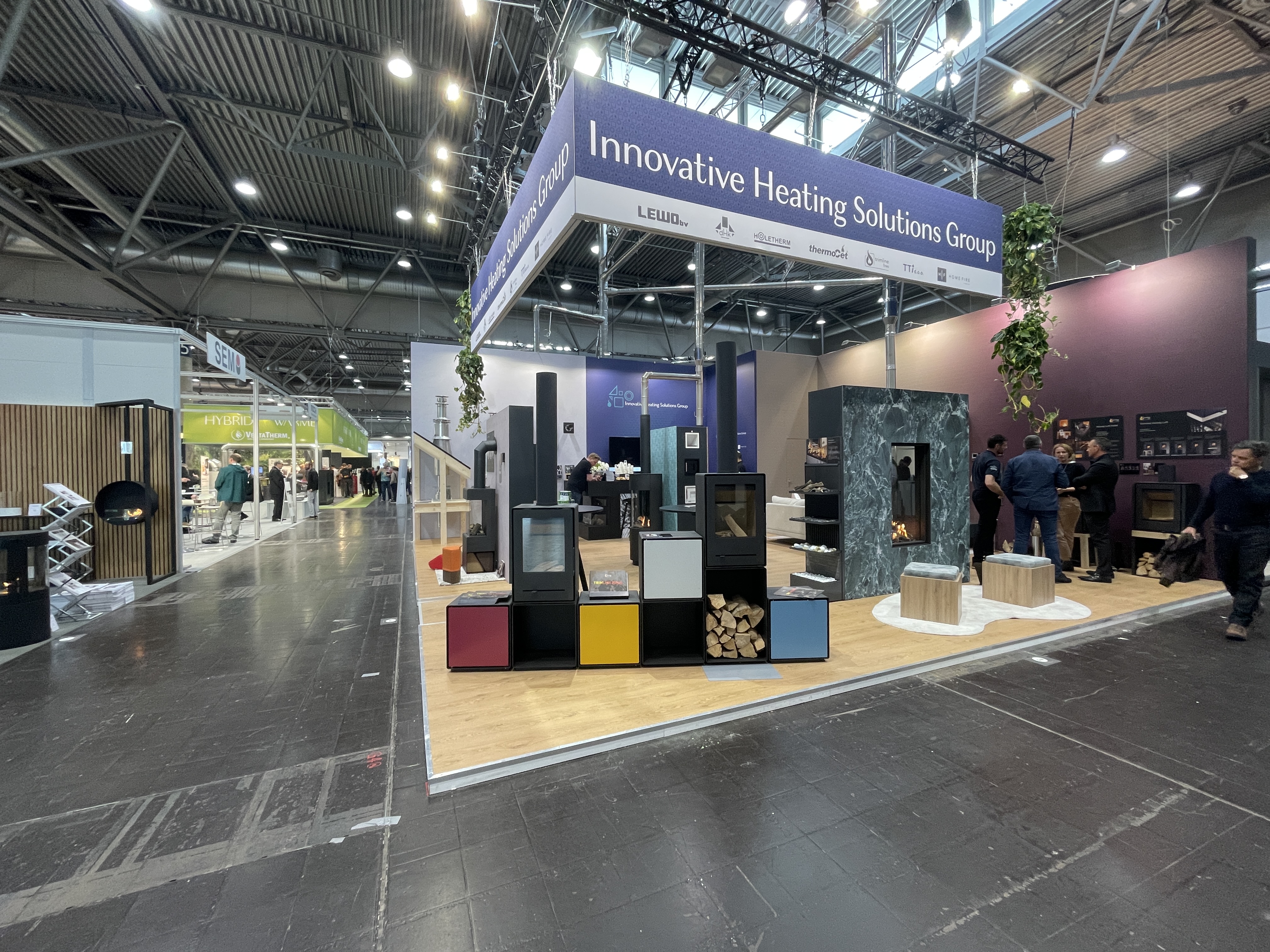 Lewo als onderdeel van IHS Group op de World of Fireplaces 2023